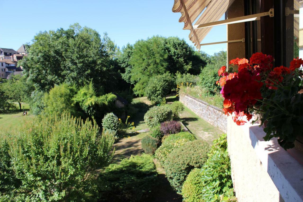 Bergerie Du Chateau - Lacapelle Marival Екстериор снимка